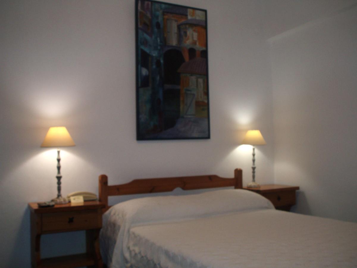 Scorpios Hotel & Suites サモス エクステリア 写真